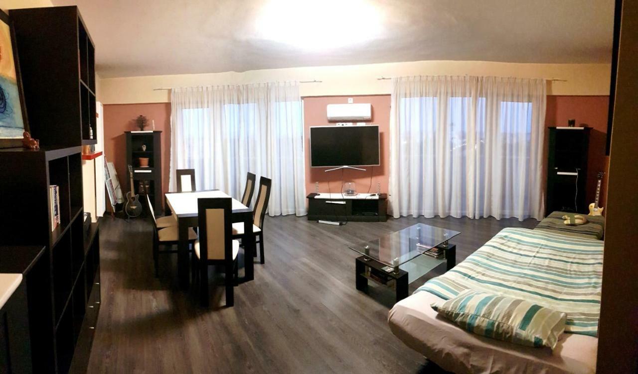 Panorama Apartament Plaza Tower Σάτου Μάρε Εξωτερικό φωτογραφία